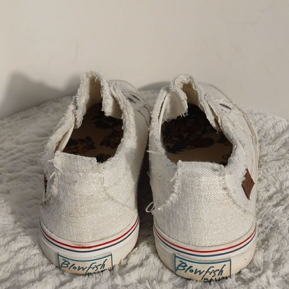 Blowfish Malibu Laceless Woman's Sneakers - Picture 3 of 6
